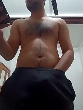 Snapshot of smartboy010101 chatting on 12.14.24 smartboy010101 online show from 12.14.24