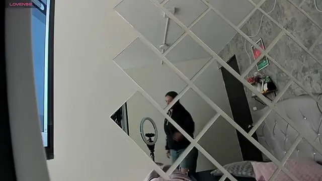 Megan sophia2 online show from 09.17.25