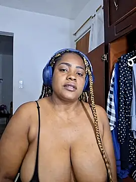 Snapshot of GoddessCarrie chatting on 09.30.25 GoddessCarrie online show from 09.30.25