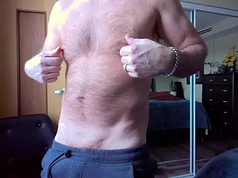 Snapshot of JerkDaddy72 chatting on 02.01.25 JerkDaddy72 online show from 02.01.25