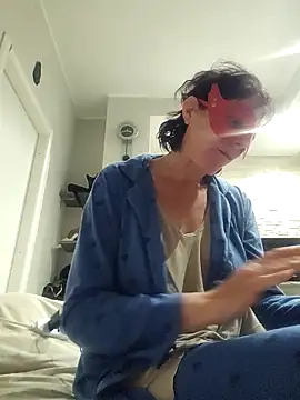 Vagabondainnamorata online show from 11.18.25