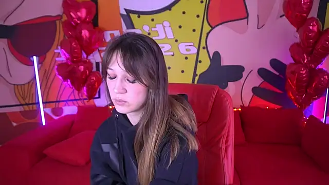 Snapshot of DreamyLinaa chatting on 02.21.25 DreamyLinaa online show from 02.21.25
