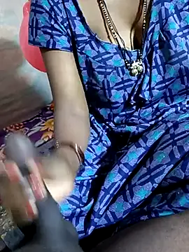 Snapshot of tammy-lisha chatting on 02.14.25 tammy-lisha online show from 02.14.25