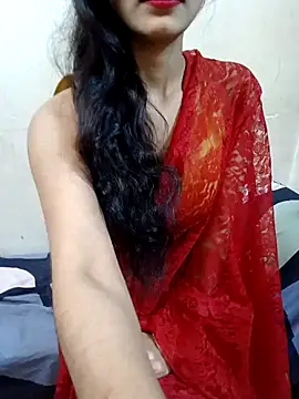 Snapshot of xpihu chatting on 12.21.24 xpihu online show from 12.21.24