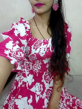 Snapshot of xpihu chatting on 02.13.25 xpihu online show from 02.13.25