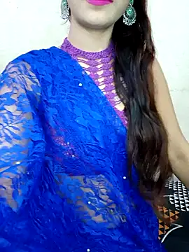 Snapshot of xpihu chatting on 02.18.25 xpihu online show from 02.18.25
