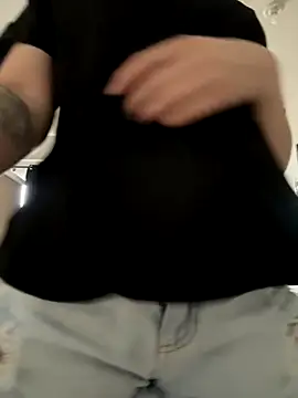 Morguisssz online show from 11.02.25