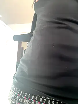 Morguisssz online show from 11.25.25