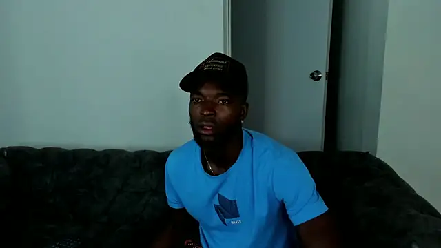 Snapshot of Dylan_Taylor chatting on 09.23.25 Dylan Taylor online show from 09.23.25