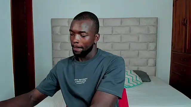 Dylan Taylor online show from 11.11.25