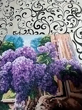 Lorrain Dorrie online show from 02.28.25