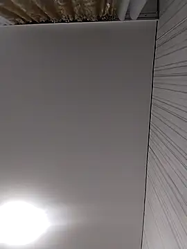 Lorrain Dorrie online show from 11.26.25