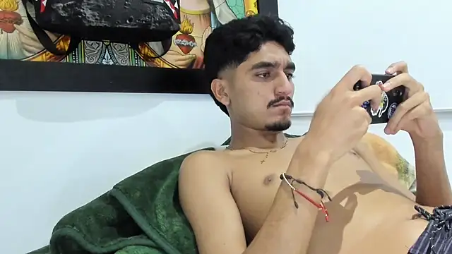 Snapshot of latin_bbc chatting on 09.09.25 latin bbc online show from 09.09.25