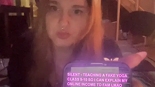 Snapshot of thickgingergoddess chatting on 01.18.25 thickgingergoddess online show from 01.18.25