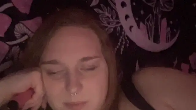 Snapshot of thickgingergoddess chatting on 01.20.25 thickgingergoddess online show from 01.20.25