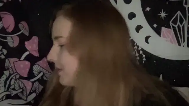 Snapshot of thickgingergoddess chatting on 01.30.25 thickgingergoddess online show from 01.30.25