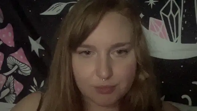 Snapshot of thickgingergoddess chatting on 02.10.25 thickgingergoddess online show from 02.10.25