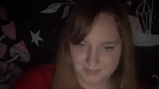Snapshot of thickgingergoddess chatting on 02.13.25 thickgingergoddess online show from 02.13.25