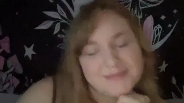 Snapshot of thickgingergoddess chatting on 02.27.25 thickgingergoddess online show from 02.27.25