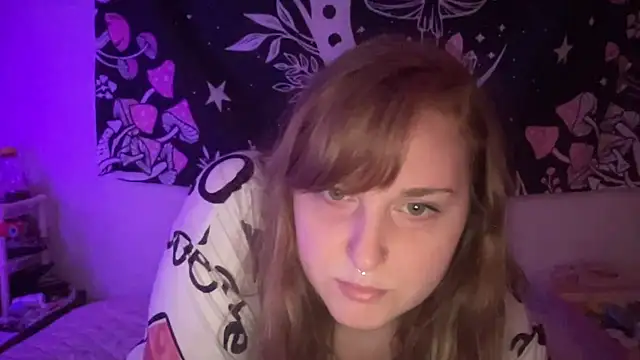 Snapshot of thickgingergoddess chatting on 03.10.25 thickgingergoddess online show from 03.10.25
