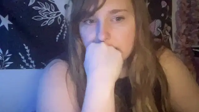 Snapshot of thickgingergoddess chatting on 03.16.25 thickgingergoddess online show from 03.16.25