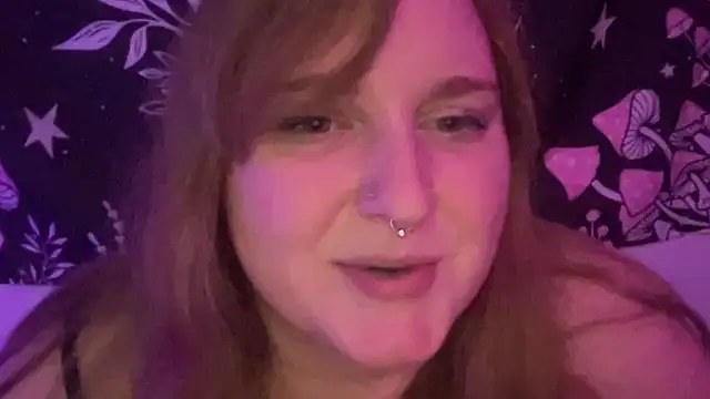 Snapshot of thickgingergoddess chatting on 03.23.25 thickgingergoddess online show from 03.23.25