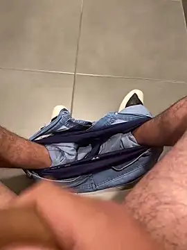 Snapshot of FabioF698 chatting on 01.17.25 FabioF698 online show from 01.17.25