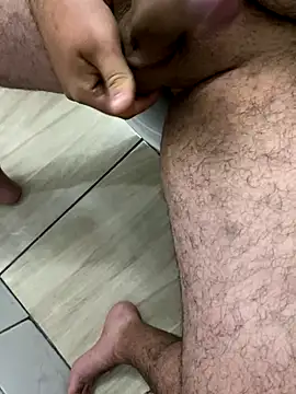 Snapshot of FabioF698 chatting on 11.13.25 FabioF698 online show from 11.13.25