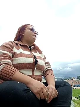 CURVY-HORNY online show from 09.24.25