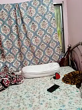 Snapshot of Cute-manisha chatting on 01.12.25 Cute-manisha online show from 01.12.25