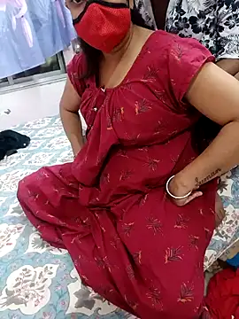 Snapshot of Cute-manisha chatting on 01.15.25 Cute-manisha online show from 01.15.25