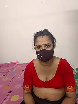 Snapshot of Cute-manisha chatting on 10.09.25 Cute-manisha online show from 10.09.25