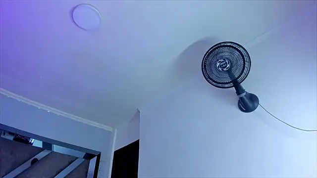 Snapshot of AlliJadid chatting on 02.27.25 AlliJadid online show from 02.27.25