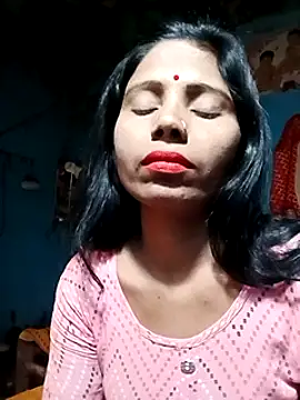 Snapshot of Kajal__Mehra chatting on 03.03.25 Kajal Mehra online show from 03.03.25