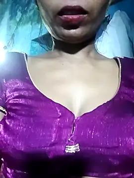 Snapshot of Kajal__Mehra chatting on 09.25.25 Kajal Mehra online show from 09.25.25