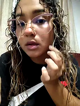 BrendaGirs online show from 10.24.25