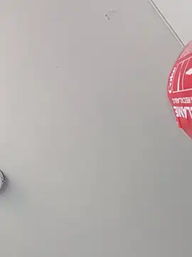 Snapshot of Darly_Gomez chatting on 12.24.24 Darly Gomez online show from 12.24.24