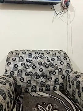 Snapshot of HoneyBearCpl chatting on 03.22.25 HoneyBearCpl online show from 03.22.25