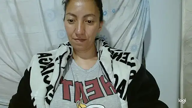 Snapshot of kaybabyhot chatting on 10.16.25 kaybabyhot online show from 10.16.25