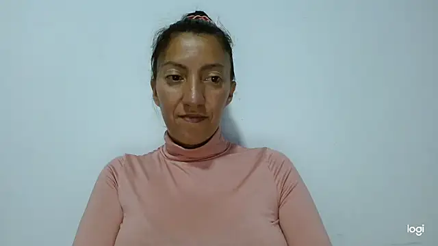 Snapshot of kaybabyhot chatting on 11.18.25 kaybabyhot online show from 11.18.25