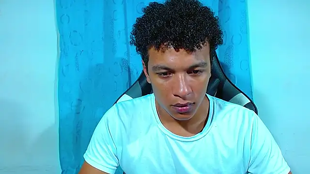 Snapshot of Black_Diamon_ chatting on 03.11.25 Black Diamon online show from 03.11.25