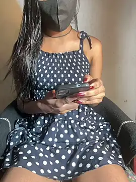 Snapshot of Teena_girl chatting on 02.10.25 Teena girl online show from 02.10.25