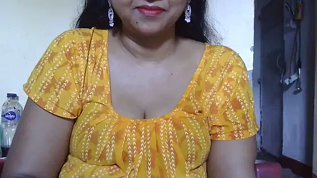Snapshot of Suhana-sapna chatting on 09.23.25 Suhana-sapna online show from 09.23.25