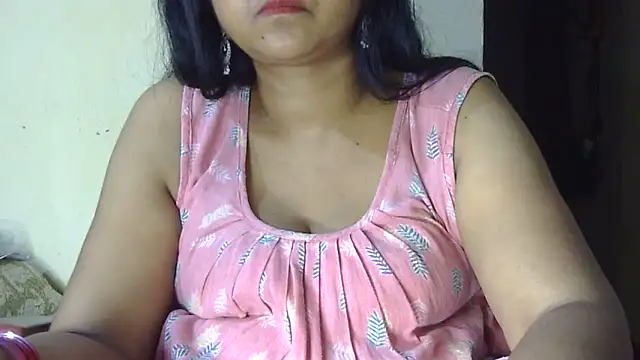 Snapshot of Suhana-sapna chatting on 10.08.25 Suhana-sapna online show from 10.08.25