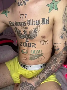 Snapshot of Junihn0 chatting on 01.16.25 Junihn0 online show from 01.16.25