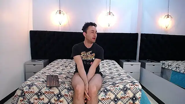 Snapshot of JeremmyAndStacy chatting on 01.22.25 JeremmyAndStacy online show from 01.22.25