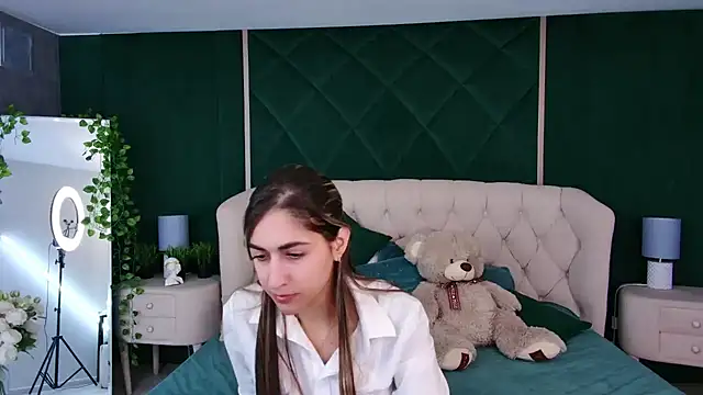 Snapshot of Teresa_Stane chatting on 01.17.25 Teresa Stane online show from 01.17.25