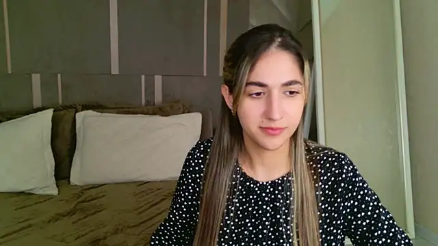 Snapshot of Teresa_Stane chatting on 01.21.25 Teresa Stane online show from 01.21.25