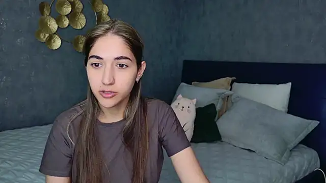 Snapshot of Teresa_Stane chatting on 02.18.25 Teresa Stane online show from 02.18.25