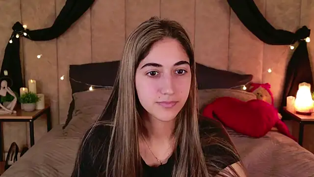 Snapshot of Teresa_Stane chatting on 02.22.25 Teresa Stane online show from 02.22.25